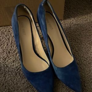 Nine West blue suede heels size 9
